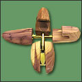Cedar Shoe Tree - Deluxe